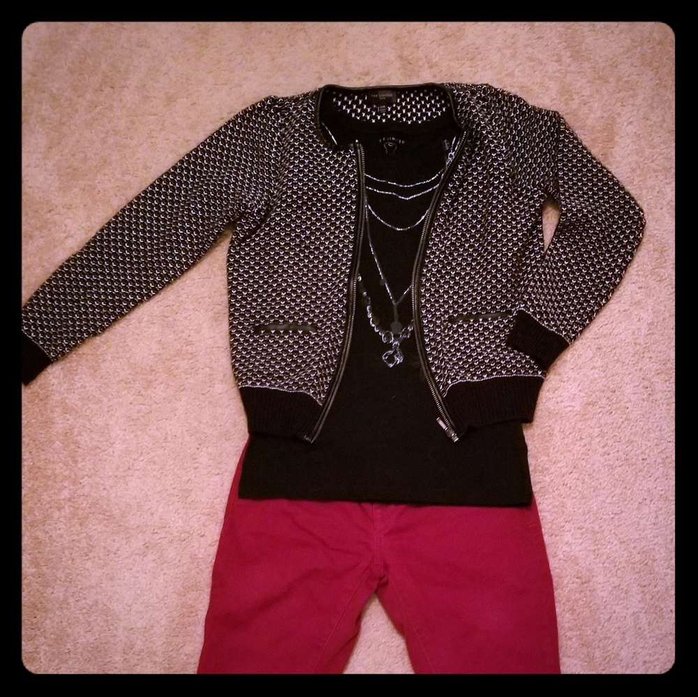 The Limited: sz XXSP sweater